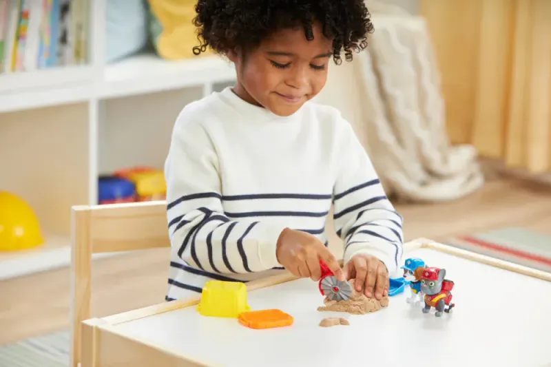 Paw Patrol Rubble & Crew Charger & Wheeler Build-It Pack Kinetic Sand